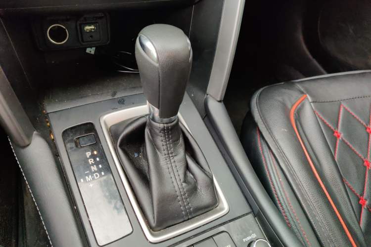 Used Mazda CX-4 2018 2.0L Automatic Two-Wheel Drive Blue Sky Dynamic Version China V Standard
