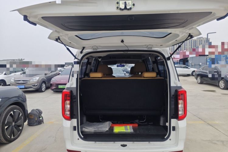 Used Dongfeng Fengon E380 2023 Standard Edition – Comfort Model 7 Seats
