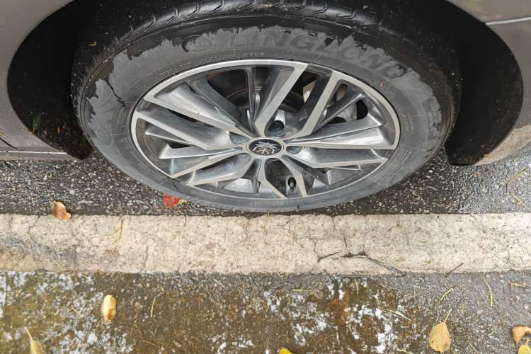 Used BYD Qin PLUS 2021 EV 500KM Luxury Model
