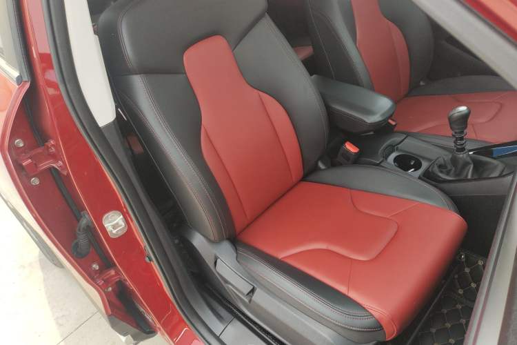 Used Haval H2s 2017 Red Label 1.5T Manual Comfort Model