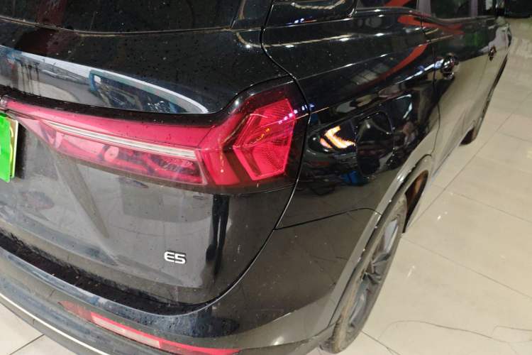 Used Landian E5 2023 1.5L DE-i 100KM Comfort Edition 7-Seater Right Rear Taillight