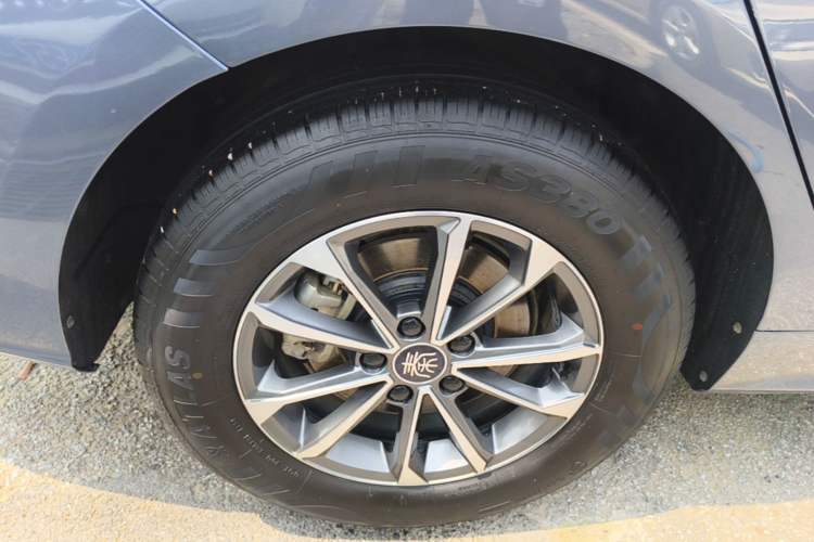 Used BYD Qin PLUS 2024 HONOR Edition DM-i 55KM Leading Model
