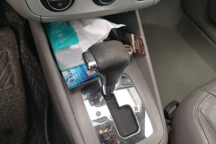 Used Volkswagen Bora 2011 1.6L Automatic Comfort Model