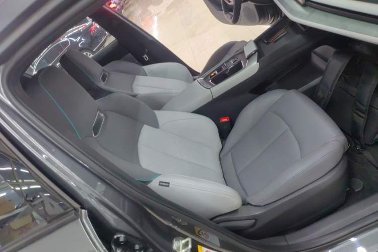 Used CHANGAN UNI-T 2023 Second-Generation 1.5T Prestige Model Right Front Seat