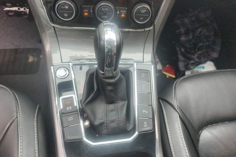 Used Volkswagen Passat 2017 280TSI DSG Luxury Edition