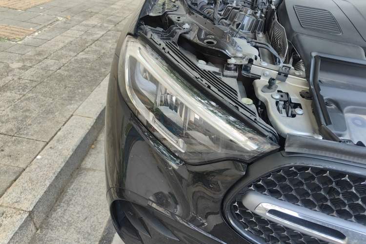 Used Mercedes-Benz GLC 2024 GLC 260 L 4MATIC Luxury Model 5 Seats