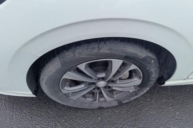 Used CHANGAN Eado 2022 PLUS Blue Whale NE 1.4T GDI DCT Prestige Edition Left Front Wheel Hub