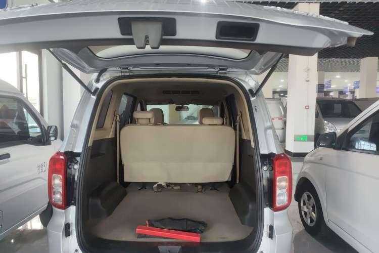 Used Wuling Hongguang 2021 1.5L Revised S Standard Version Hydraulic-Power-Assisted LAR
