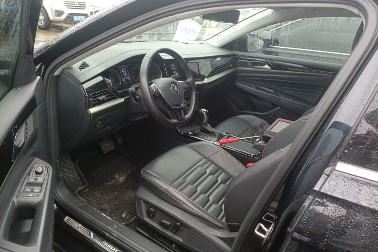 Used Volkswagen Passat 2019 330TSI Elite Edition China V Standard Left Front Seat