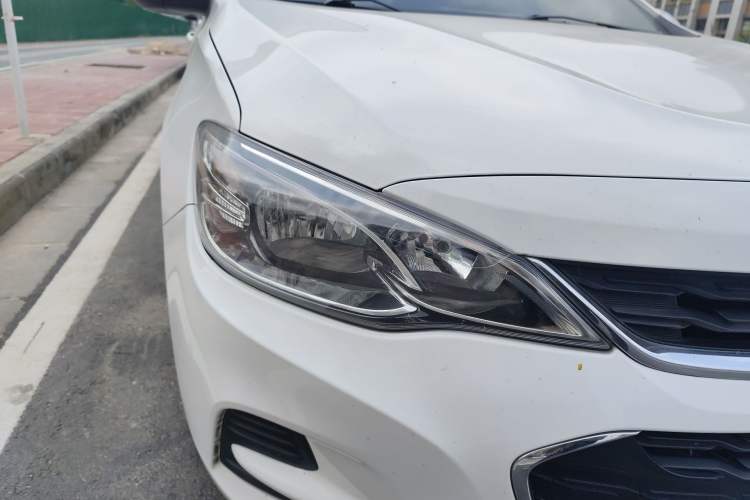 Used Chevrolet Cavalier 2019 320 Automatic Enjoyment with Sunroof Right Front Headlight