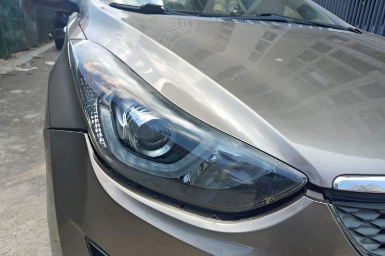 Used Hyundai Elantra (5th Generation / Langdong) 2016 1.6L Automatic Prestige Model Right Front Headlight