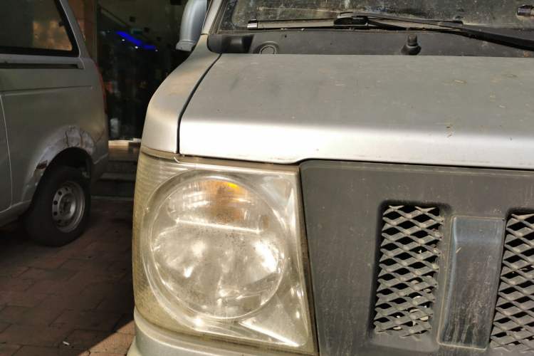 Used Dongfeng Xiaokang V27 2011 1.3L Standard Version BG13-20
