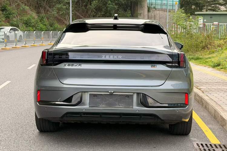 Used Zeekr 001 2022 Ultra-Long Range Dual-Motor ME Version
