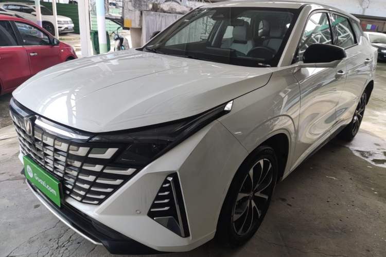 Used CHANGAN UNI-Z New Energy 2024 Blue Whale Smart Electric iDD 125km Beyond Edition