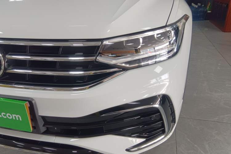 Used Volkswagen Tiguan L 2023 330TSI Automatic Two-Wheel Drive R-Line Enjoyment Edition