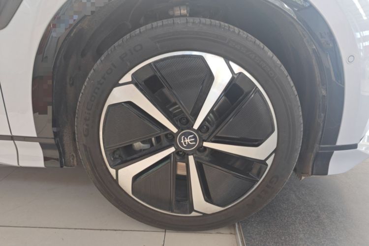 Used BYD Song L EV 2025 Intelligent Driving Version 662 km LiDAR Excellence Edition Right Front Wheel Hub