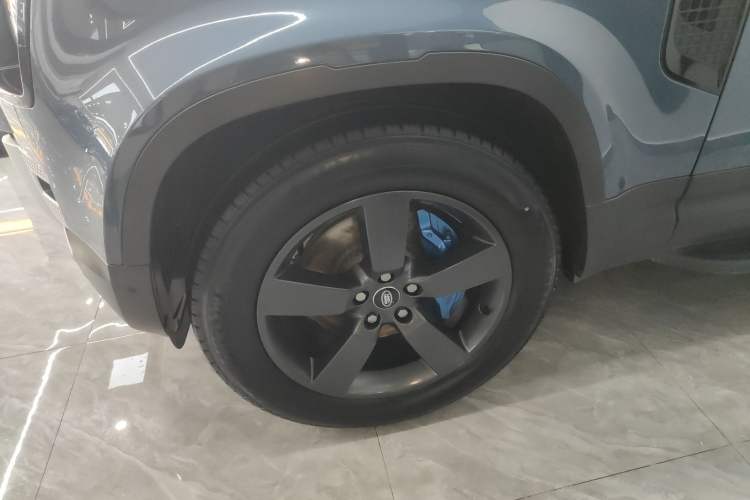 Used Land Rover Defender 2024 90 3.0T P400 HSE
