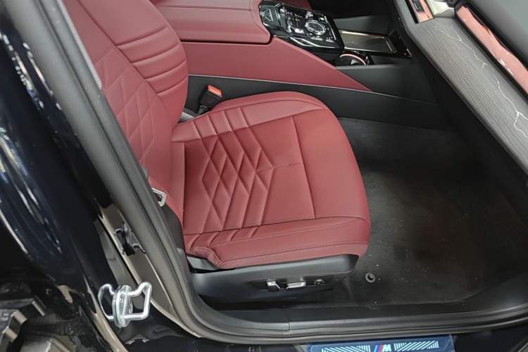 Used BMW 5 Series 2026 Facelift Model 530Li Luxury Edition M Sport Package
