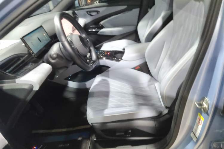 Used BYD Seal 2022 550 km Standard Range Rear-Wheel Drive Elite Version
