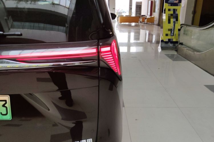 Used Buick GL8 New Energy 2024 Lu Zun Smart Edition 7-Seater
