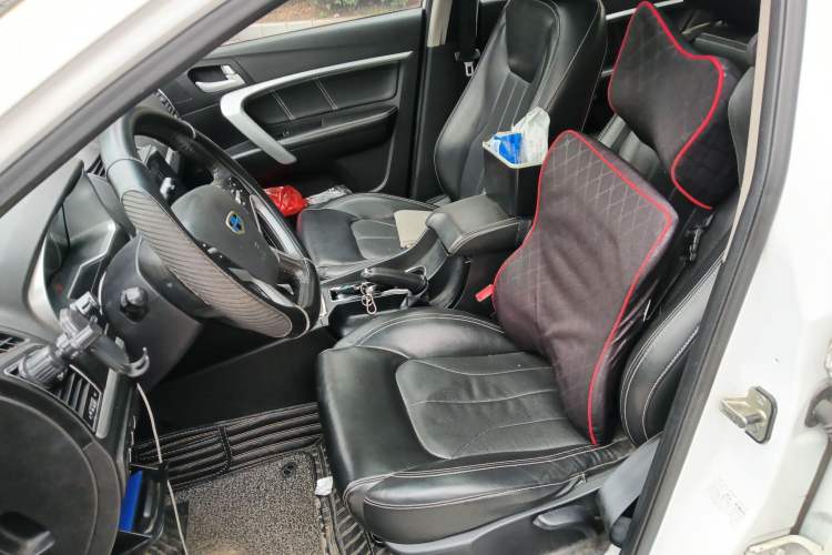 Used Geely Auto Emgrand 2016 Sedan 1.5L CVT Upward Version