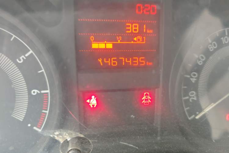 Used Peugeot 301 2016 1.6L Manual Happiness Edition