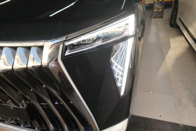 Used GAC Trumpchi M8 2023 Zongshi Series 400T Flagship Edition
