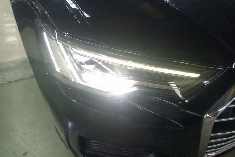 Used Audi A6L 2021 40 TFSI Luxury Dynamic Edition Right Front Headlight
