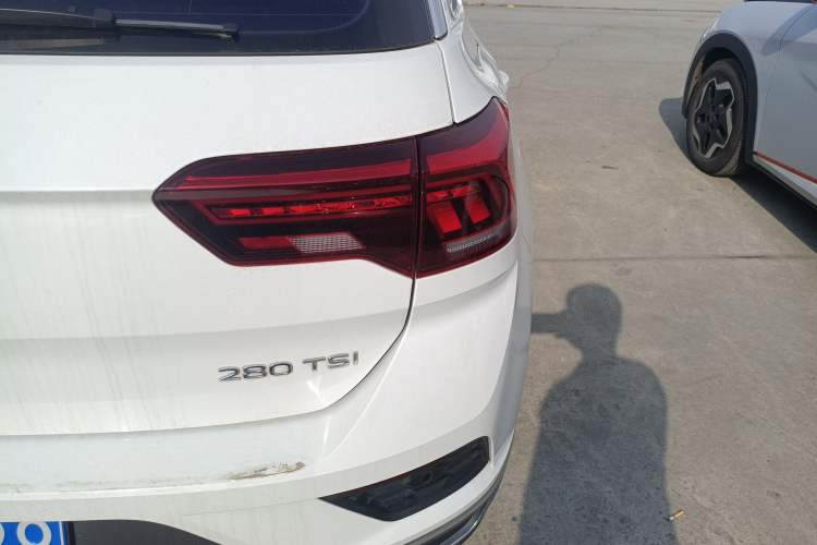 Used Volkswagen T-ROC 2021 Revised Version 280TSI DSG Two-Wheel Drive Comfort & Smart Connectivity Edition