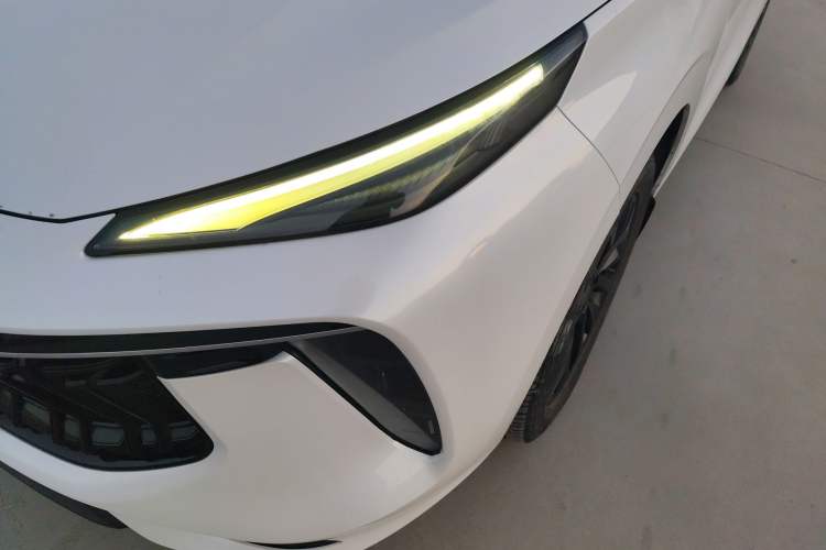 Used FORTHING T5 EVO 2021 1.5TD DCT Platinum Edition
