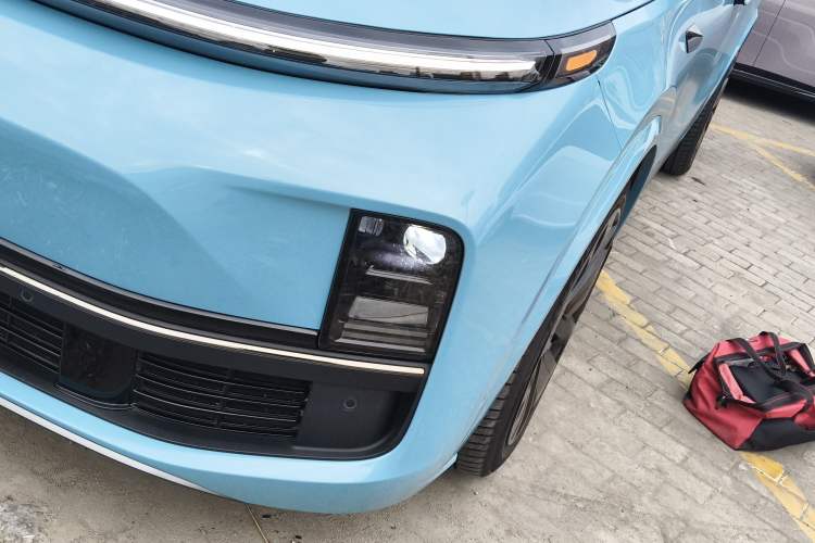 Used Li Auto L8 2024 Ultra Model
