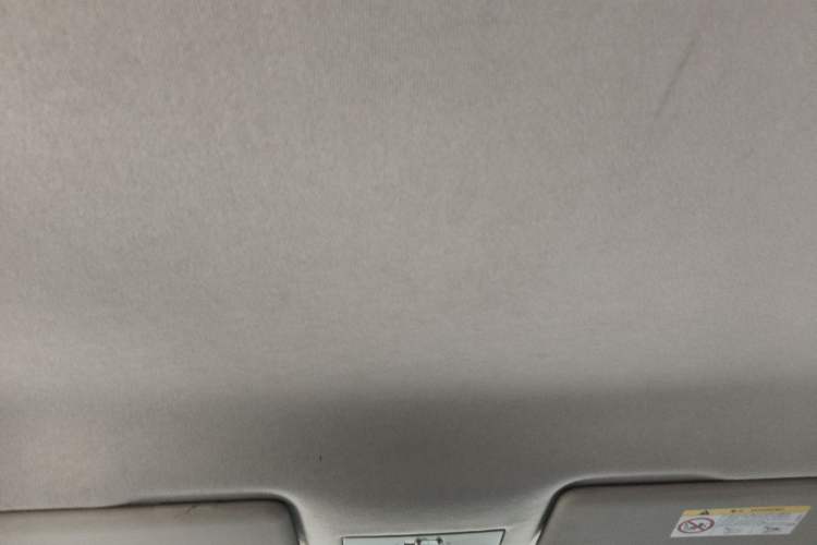 Used Volkswagen Jetta 2015 Value Edition 1.6L Manual Fashionable Style Headliner