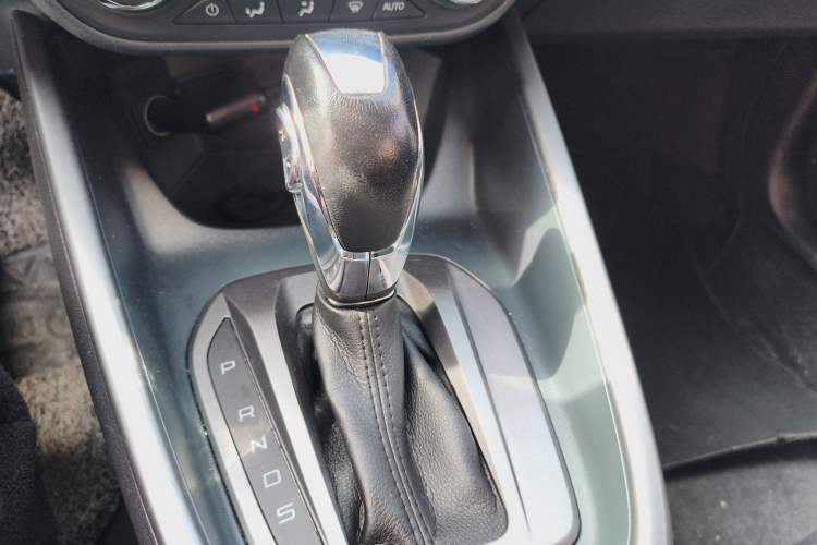 Used Ford Escort 2017 Happiness Edition 1.5L Automatic Fashion Version