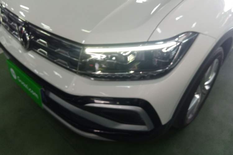 Used Volkswagen T-Cross 2019 1.5L Automatic Comfort Edition Left Front Headlight