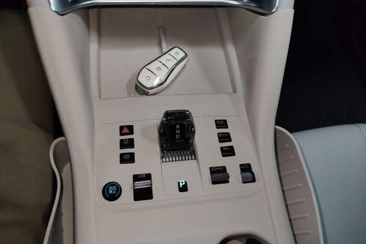 Used BYD Song PLUS New Energy 2023 Champion Edition EV 520KM Prestige Model
