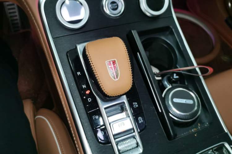 Used Hongqi H9 2023 2.0T Smart Connect Flagship Edition
