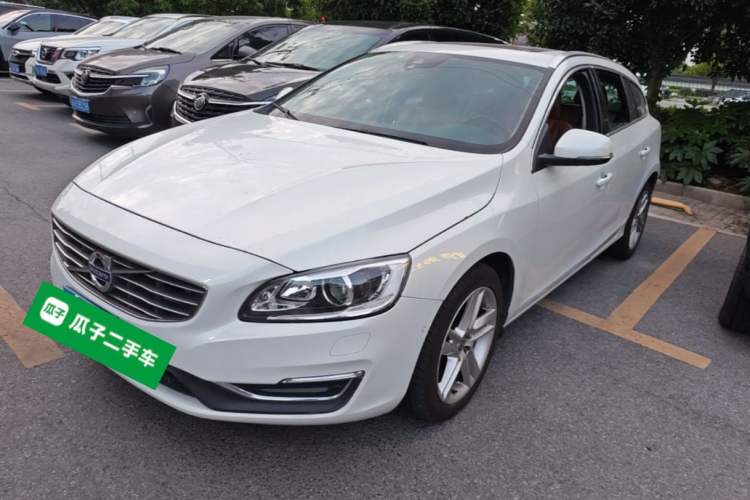 Used Volvo V60 2016 T5 Zhiya Edition