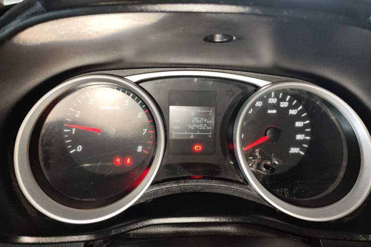 Used Wuling Hongguang S3 2019 1.5L Manual Standard Version China VI Standard Instrument Cluster