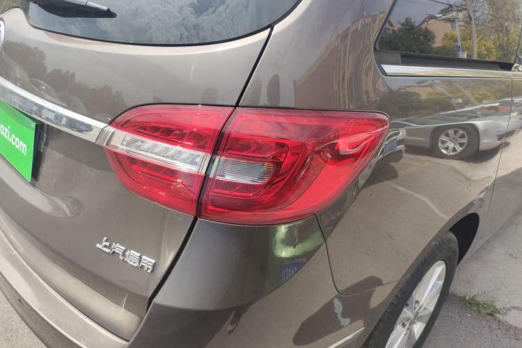 Used Buick GL8 2017 25S Comfort Version China V Standard Right Rear Taillight