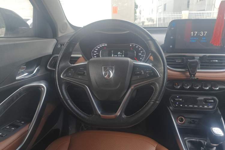 Used Baojun 510 2017 1.5L Manual Luxury Model