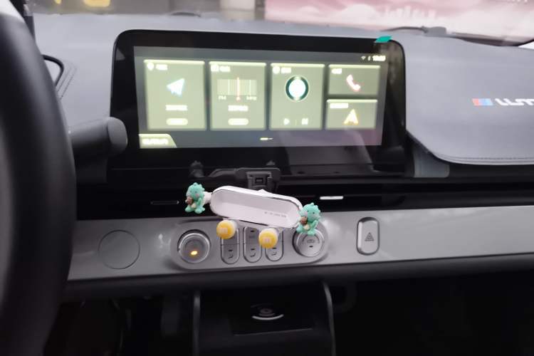 Used CHANGAN NEVO Lumin 2023 205km Xiangqin Version