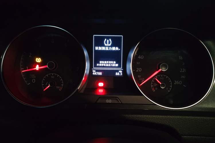 Used Volkswagen Golf 2019 1.6L Automatic Comfort Model China V Standard Instrument Cluster