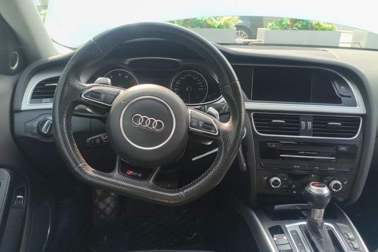 Used Audi A4 2014 40 TFSI allroad quattro plus version