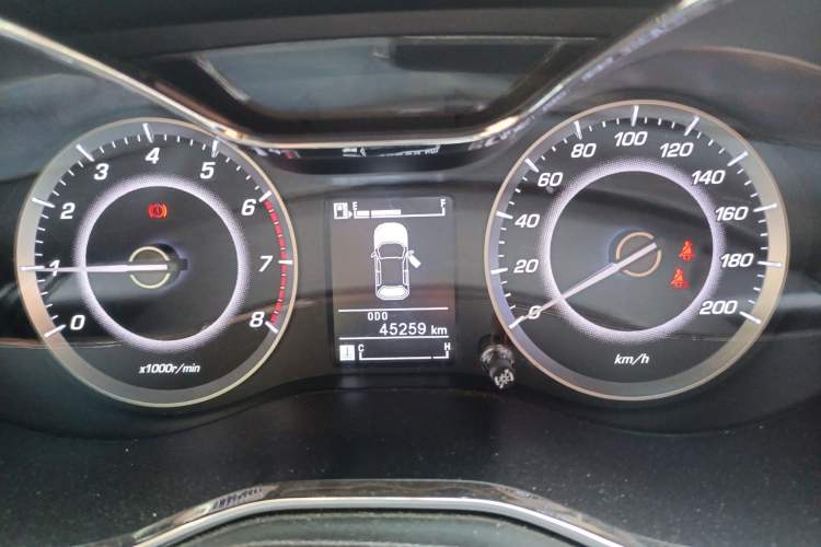 Used Baojun 560 2016 1.5T Manual Elite Edition
