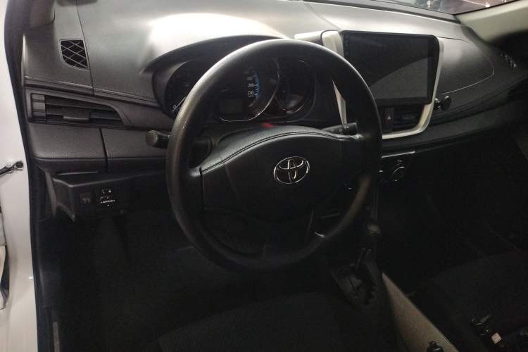 Used Toyota YARiS L Zhi Xuan 2019 1.5E CVT Dynamic Edition China VI compliant
