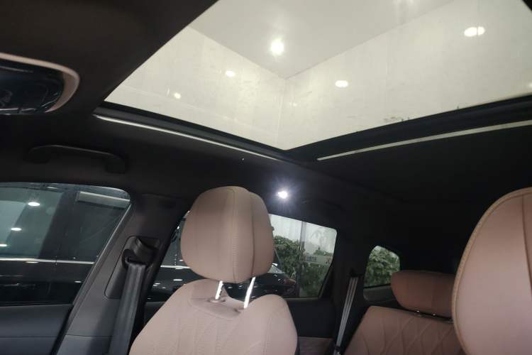 Used Chery Tiggo 8 PLUS 2025 290TGDI DCT Prestige 5-Seater