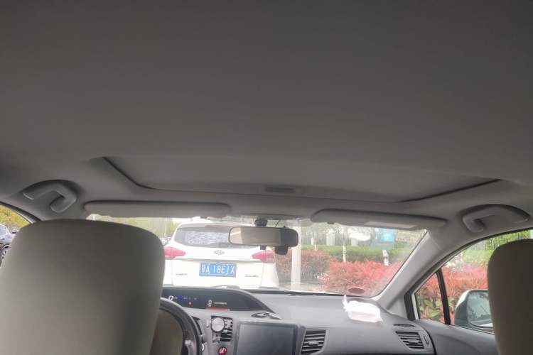 Used Honda Civic 2014 1.8L manual Comfort version Headliner