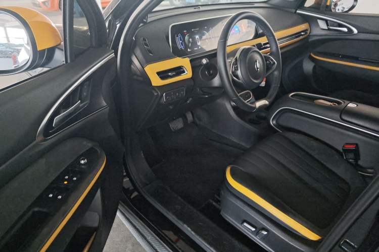 Used ORA Good Cat GT 2024 Mulan Edition 401 km Range Prestige Version 135 kW
