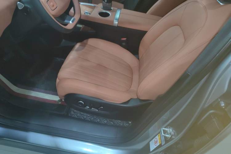 Used Qiyuan E07 2025 All-Electric 4x4 90kWh Ultra High-Performance Edition