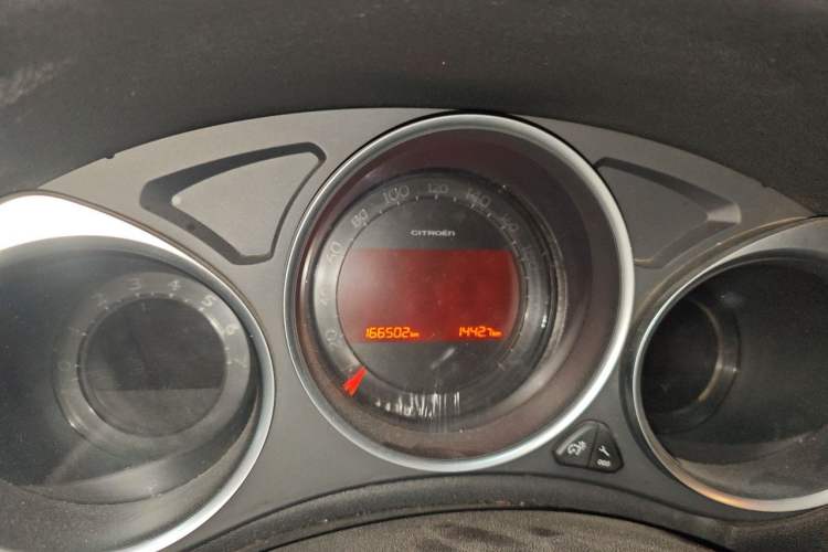 Used Citroen C4L 2014 1.6THP Intelligent Drive Automatic Dynamic Model
